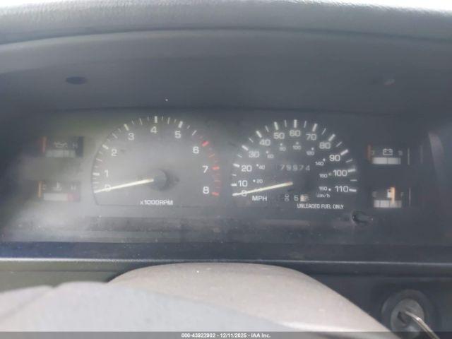 Toyota Pickup Image 12