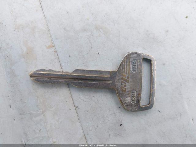 Toyota Pickup Image 3