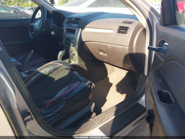 Ford Fusion Se Image 6