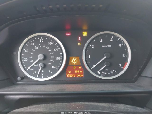 BMW 5 Series Image 9