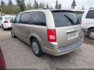 Chrysler Town & Country Limited Image 10