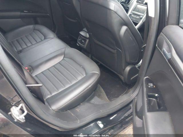 Ford Fusion Se Image 3