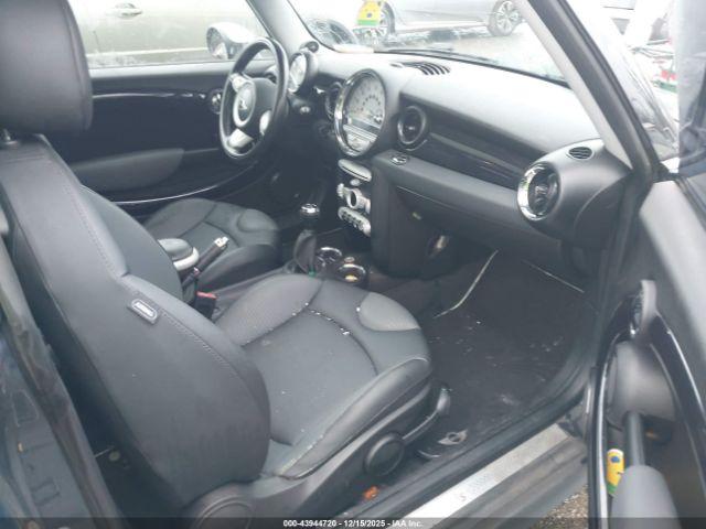 MINI Cooper S Image 3