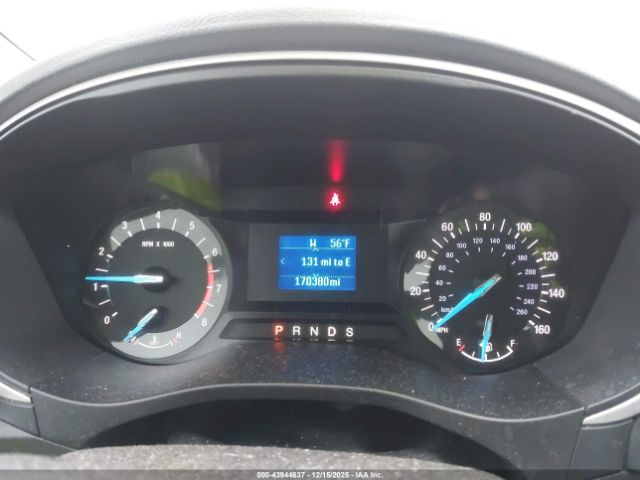 Ford Fusion S Image 6