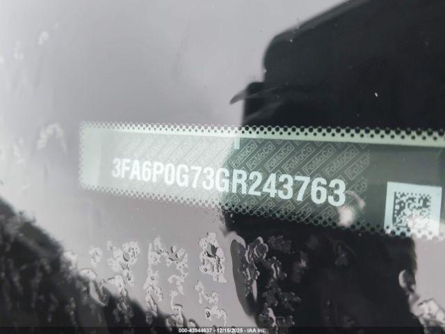 Ford Fusion S Image 5