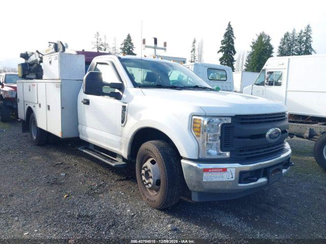  Salvage Ford F-350