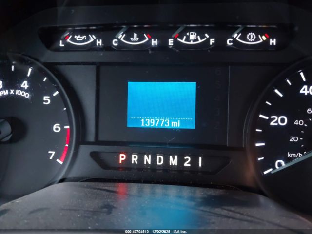 Ford F-350 Xl Image 3