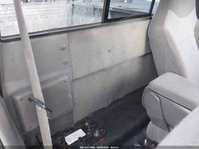 Ford Ranger Image 11