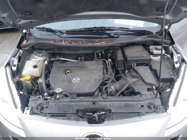 Mazda Mazda5 Sport Image 11