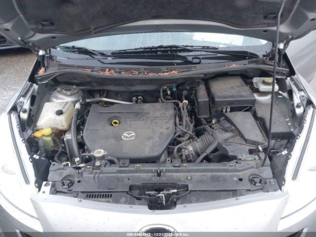 Mazda Mazda5 Sport Image 11