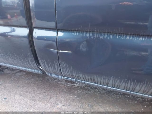 Chevrolet Silverado 1500 Work Truck Image 8