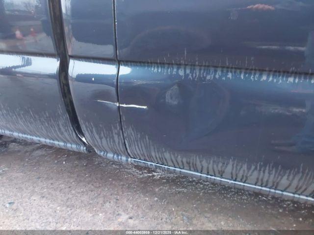 Chevrolet Silverado 1500 Work Truck Image 8