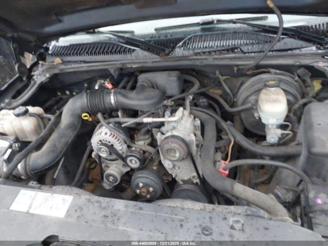 Chevrolet Silverado 1500 Work Truck Image 10