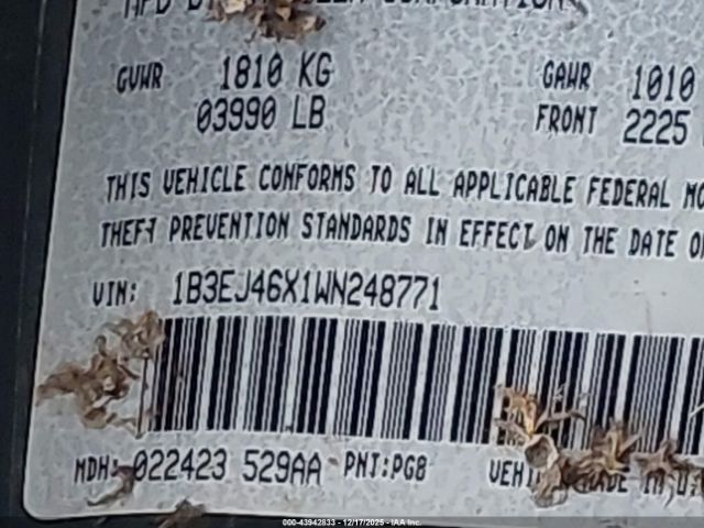 Dodge Stratus Image 5