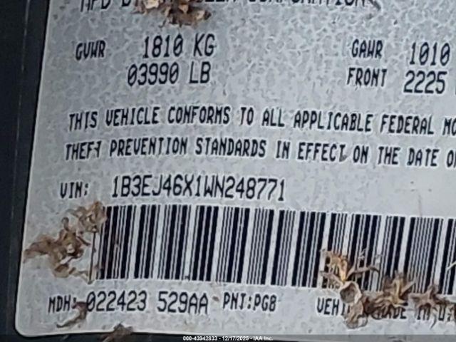 Dodge Stratus Image 5