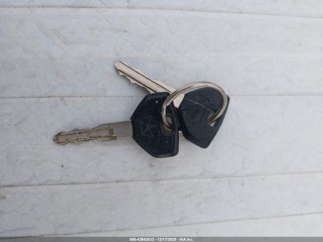 Dodge Stratus Image 6