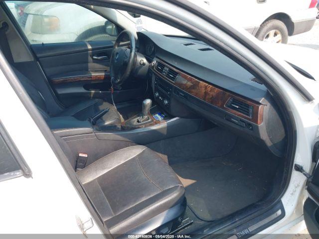 BMW 3 Series Image 6