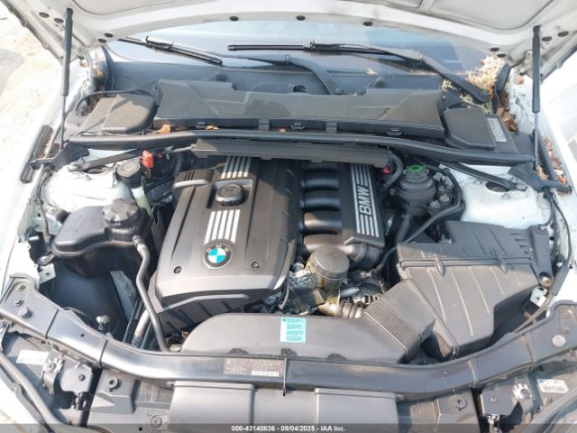 BMW 3 Series Image 10