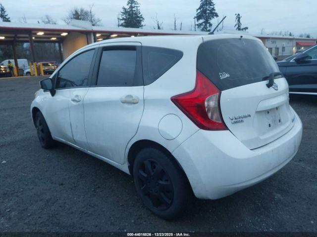 Nissan Versa Image 2