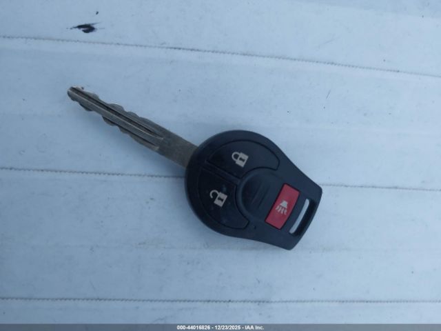 Nissan Versa Image 8