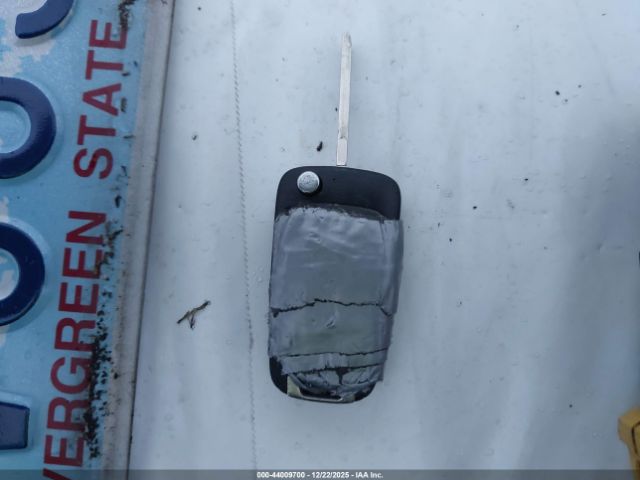 Chevrolet Sonic Ls Auto Image 8