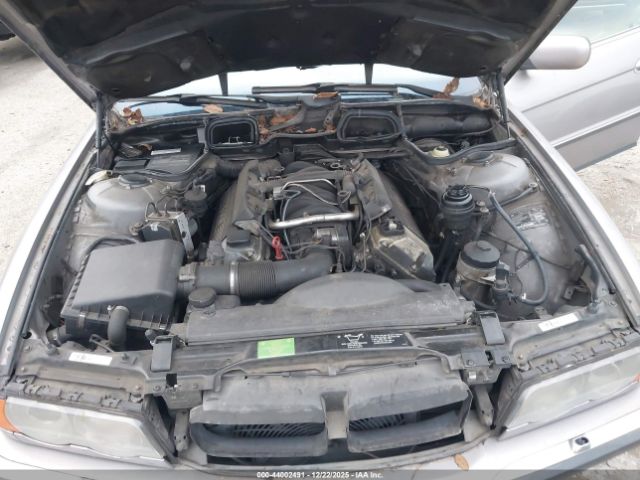 BMW 7 Series Image 7