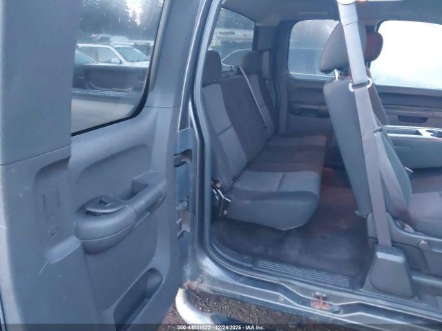 Chevrolet Silverado 1500 Ls Image 3