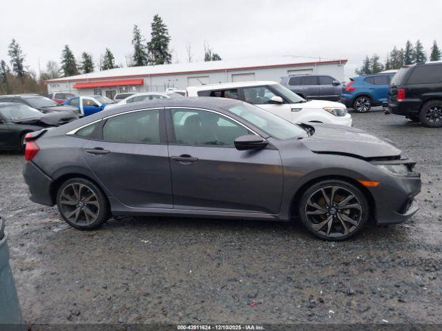 Honda Civic Sport Image 17