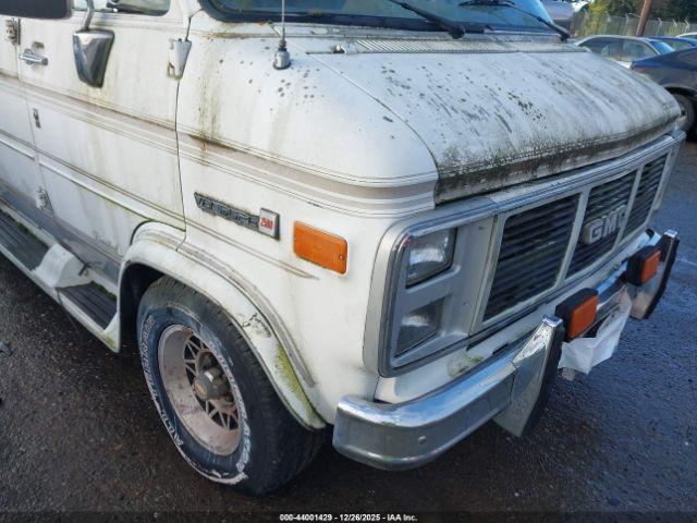 GMC Rally Wagon   Van G2500 Image 3