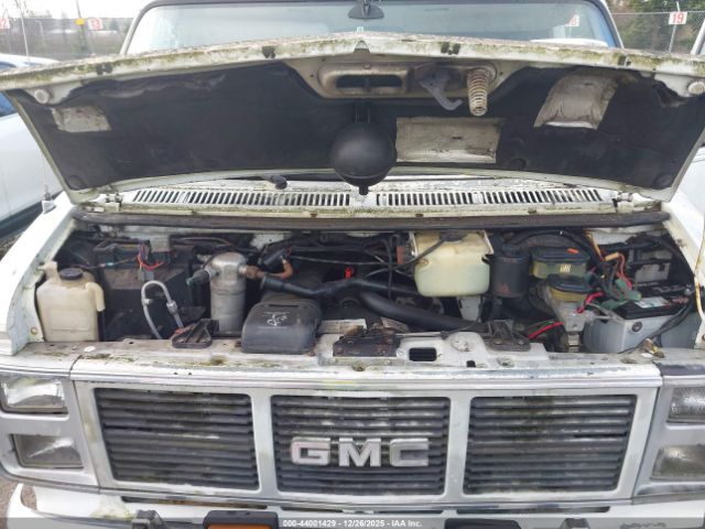 GMC Rally Wagon   Van G2500 Image 5