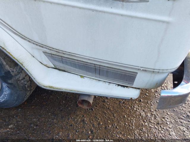 GMC Rally Wagon   Van G2500 Image 9