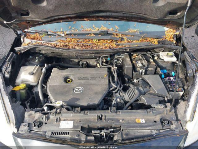 Mazda Mazda5 Sport Image 10