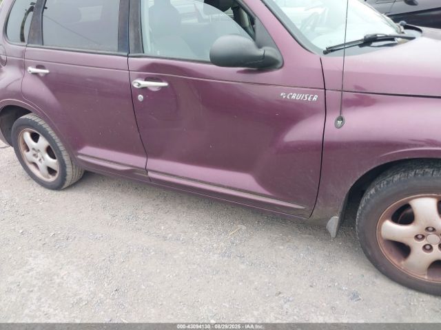 Chrysler PT Cruiser Image 16