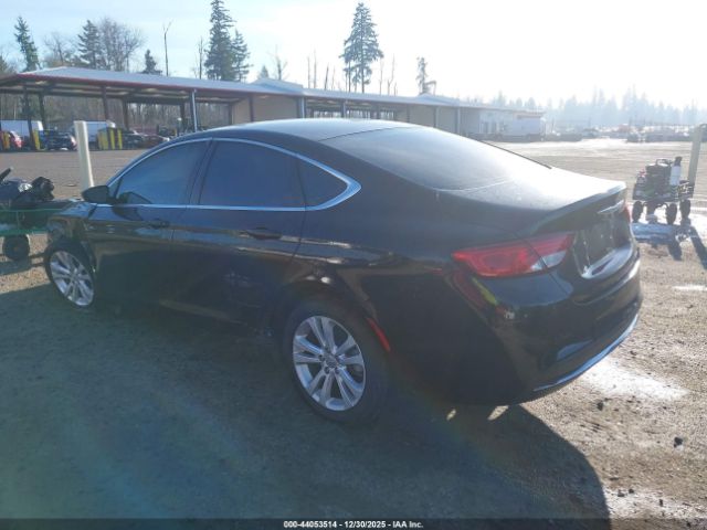 Chrysler 200 Limited Image 13