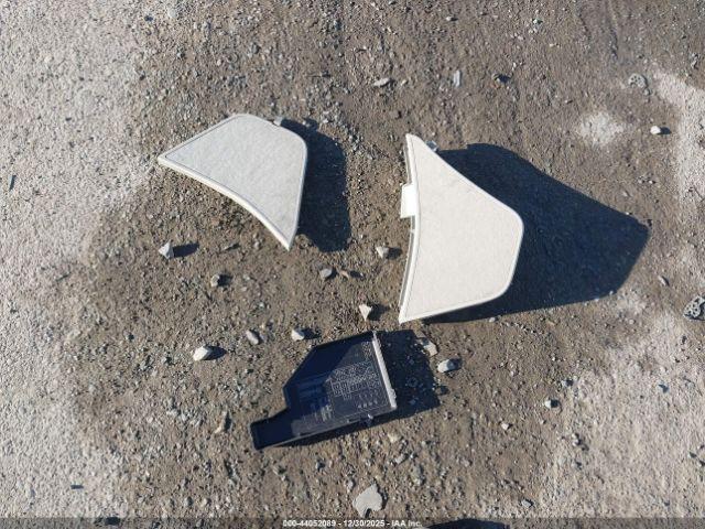 Toyota Prius Image 2