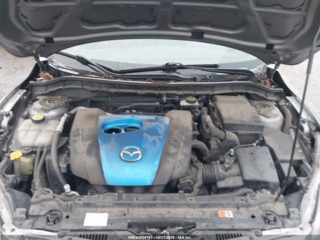 Mazda Mazda3 I Touring Image 2