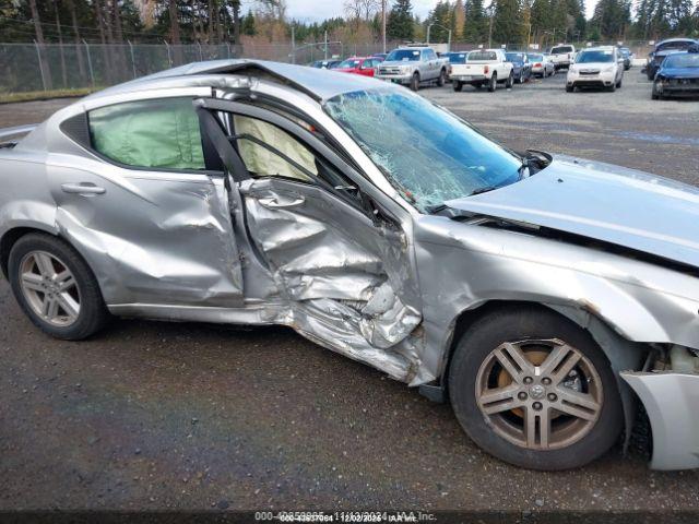 Dodge Avenger Image 8