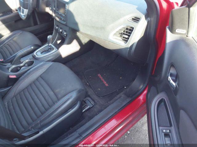 Dodge Avenger Image 5