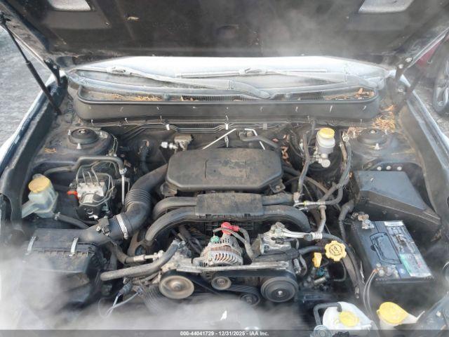 Subaru Outback 2.5i Limited Image 10