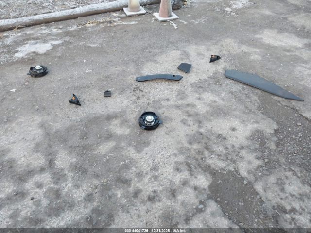 Subaru Outback 2.5i Limited Image 9