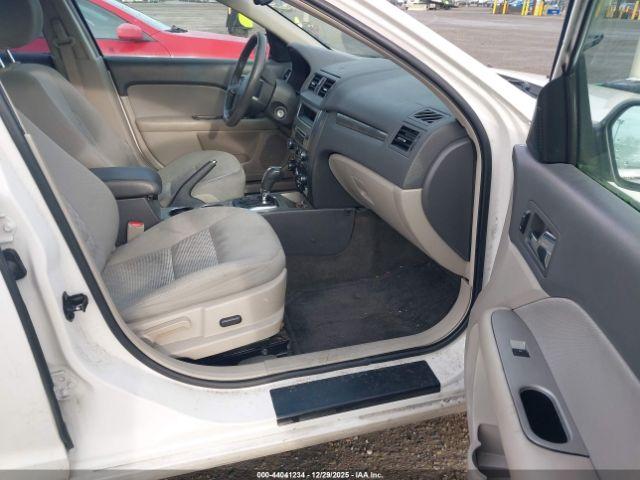 Ford Fusion Sel Image 4