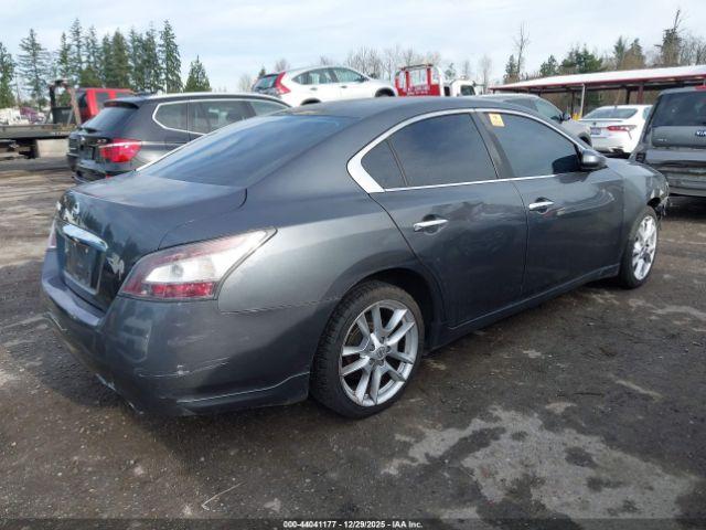 Nissan Maxima 3.5 S Image 8