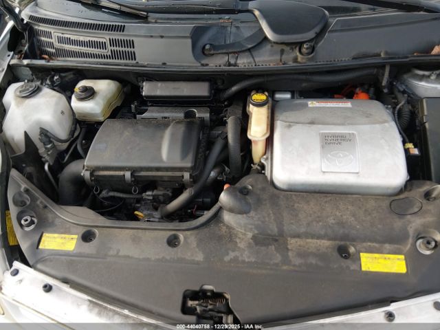 Toyota Prius Touring Image 6