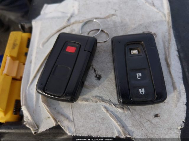 Toyota Prius Touring Image 3