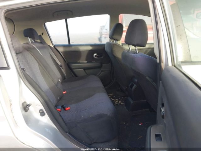 Nissan Versa 1.8sl Image 7