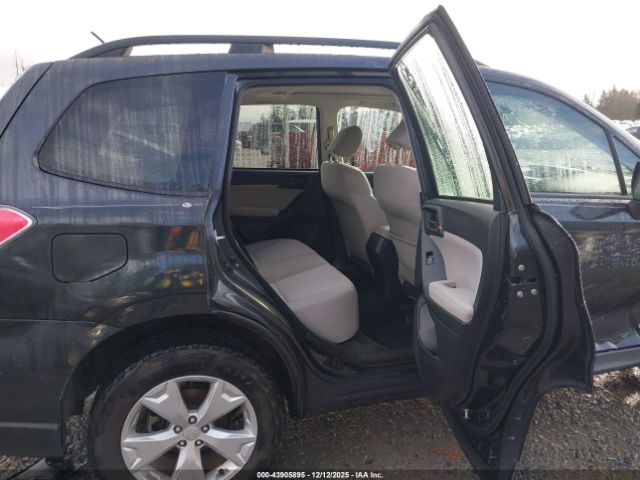 Subaru Forester 2.5i Premium Image 8