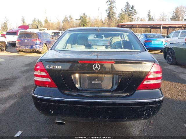 Mercedes-Benz C-Class Sport Image 5