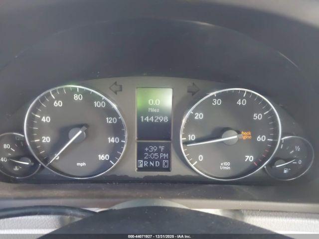 Mercedes-Benz C-Class Sport Image 4