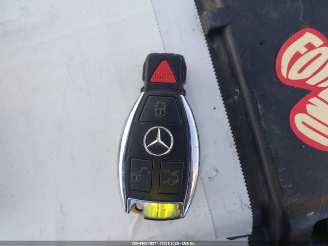 Mercedes-Benz C-Class Sport Image 11