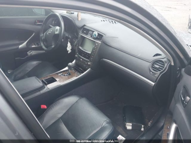 Lexus Is Image 8
